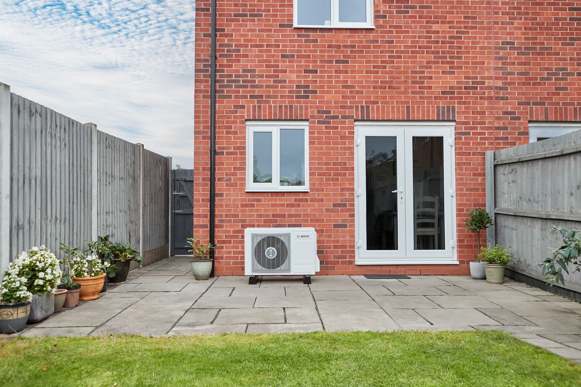 Will an Air Conditioning Unit Be Noisy Outside Your House?